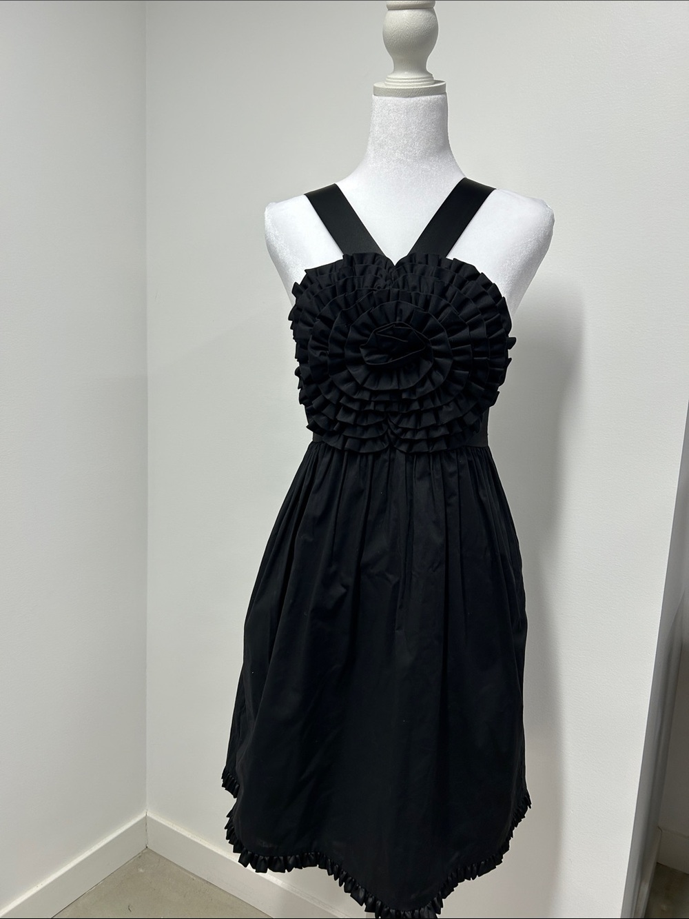 NWT Anthropologie Burlapp Black Rosette Flower Mini Dress Sz 2 Ruffled Hem